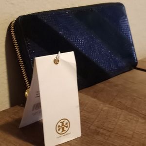 Authentic Tory Burch Clutch